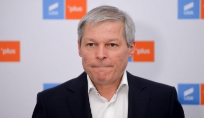 Dacian Cioloş şi-a dat demisia din funcţia de preşedinte al USR
