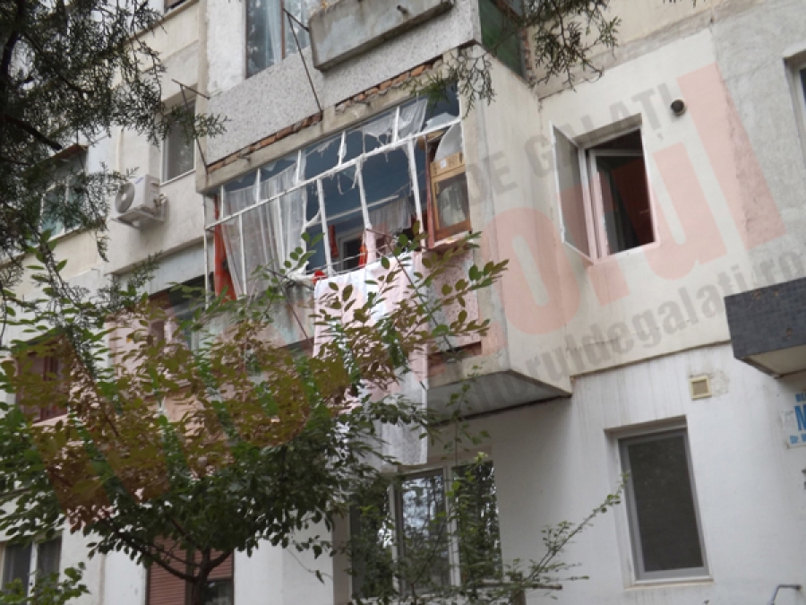 Explozie de la gaze într-un bloc din Micro 40