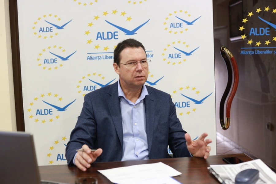 Cristian Dima (ALDE): "Dacă se configurează o altă majoritate, PSD-PMP, nu ne opunem, îi lăsăm să-şi facă această coaliţie la nivel local"