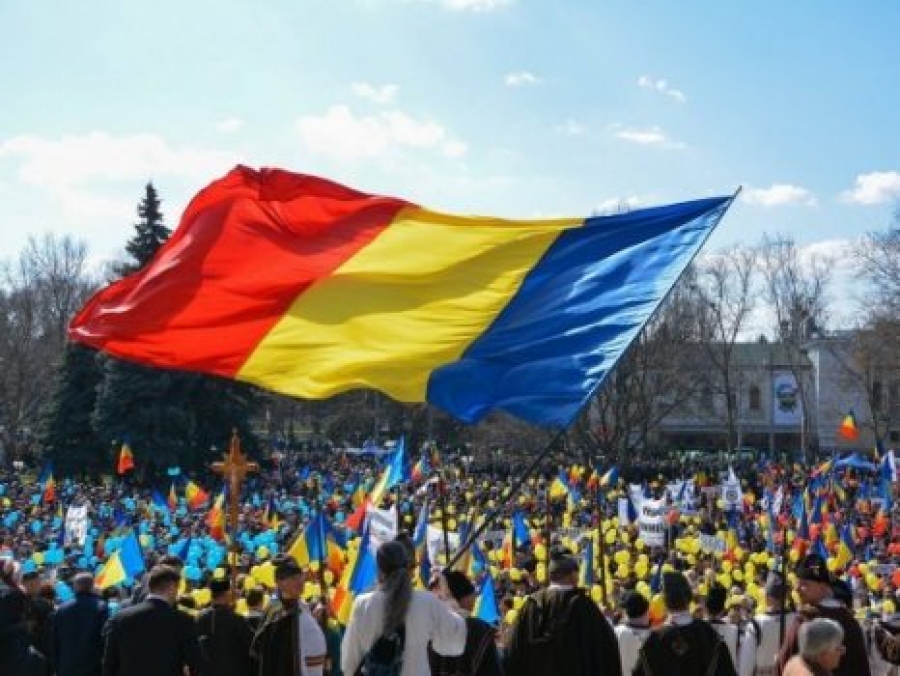 Gălăţenii se alătură Marii Adunări Centenare de la Chişinău