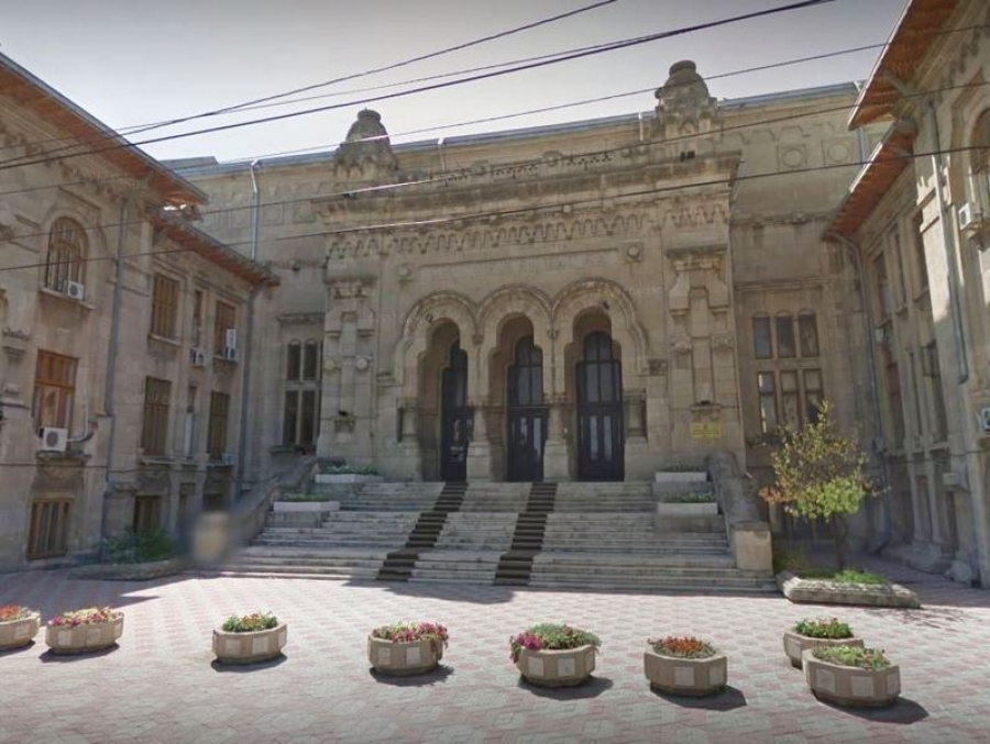 410 locuri la buget şi 1.262 de locuri la taxă, disponibile la Universitatea „Dunărea de Jos” Galaţi