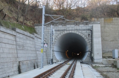 Odată cu tunelul de la Fileşti, CFR a reparat şi 4 străzi din Galaţi
