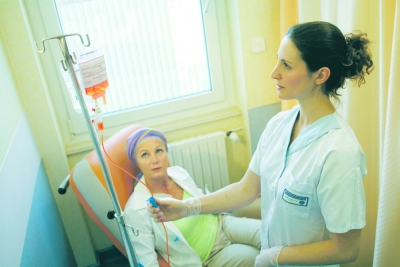 Tehnică revoluţionară de tratare a cancerului