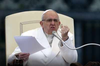 Papa Francisc îi îndeamnă pe oameni să se vaccineze împotriva COVID-19 pentru binele tuturor