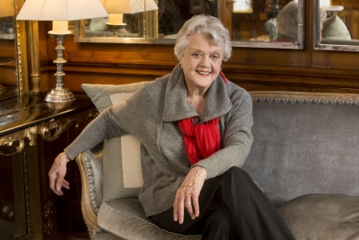 Angela Lansbury va juca în viitorul film „Mary Poppins Returns”