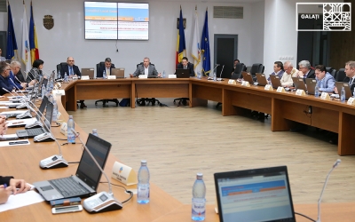 Bugetul municipiului Galaţi, aprobat cu ”contre”