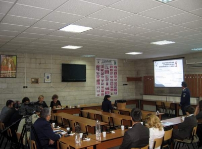 Liceenii s-au întâlnit cu poliţiştii
