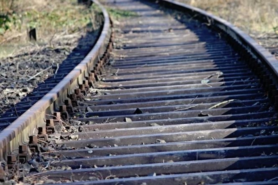 A murit pe loc lovită de trenul InterRegio Galaţi-Bucureşti