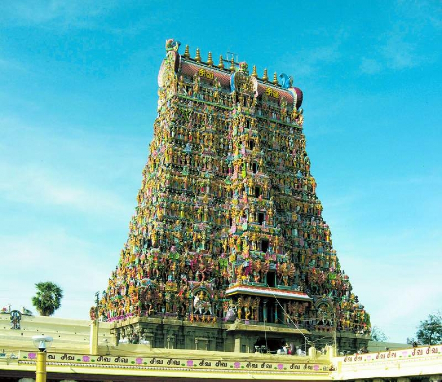 Meenakshi, templul hindus ai cărui pereţi sunt formaţi din mii de sculpturi