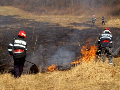Zile de foc pentru pompierii militari gălăţeni