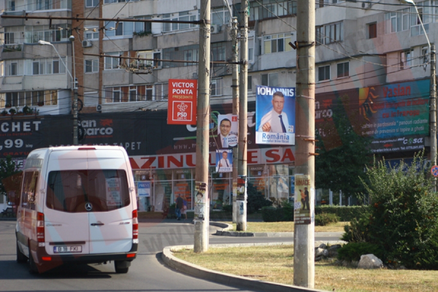 Victor Ponta şi Klaus Johannis pot fi admiraţi, legal, de la înălţime