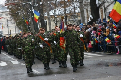 Galaţiul se pregăteşte pentru parada militară