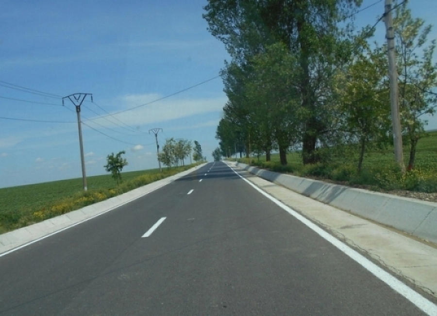 A fost semnat contractul de finanţare! DJ 242A din judeţul Galaţi va fi reabilitat şi modernizat prin POR 2014-2020