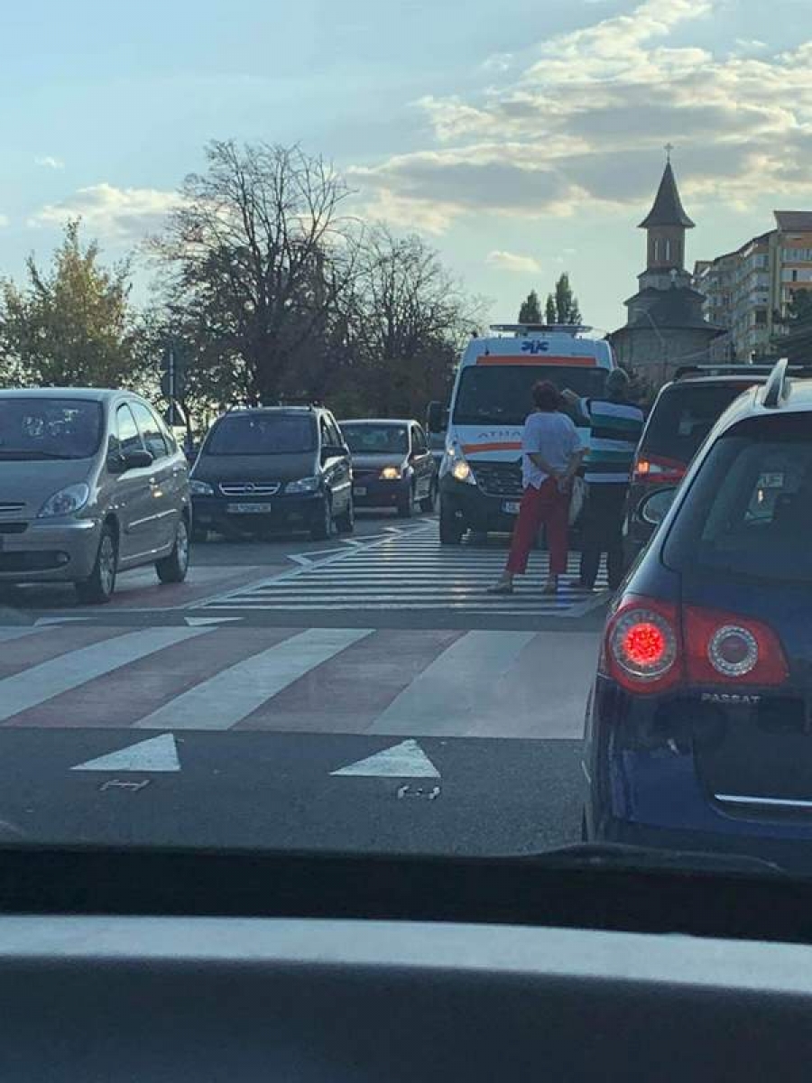 Lovit în plin pe trecerea de pietoni