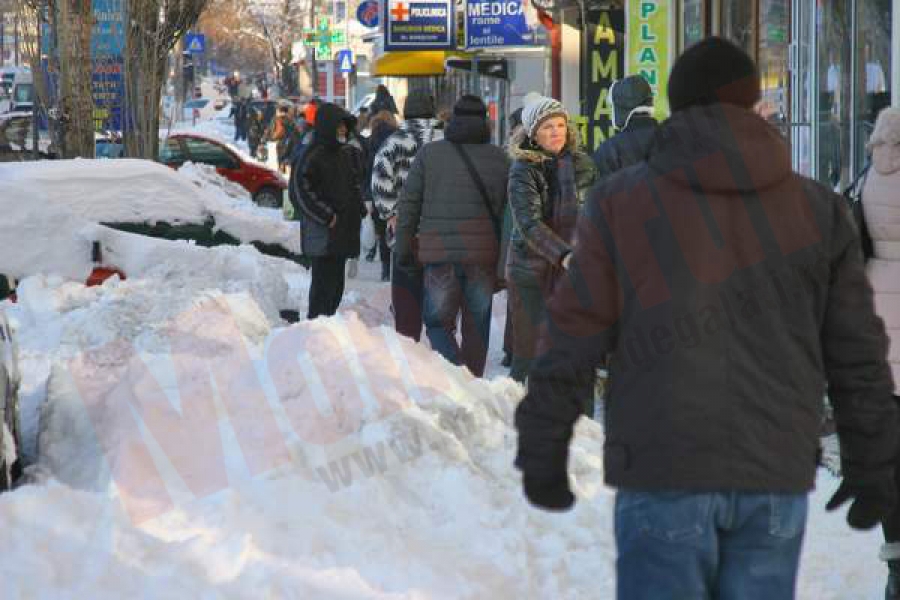 Necurăţarea zăpezii, sancţionată în continuare