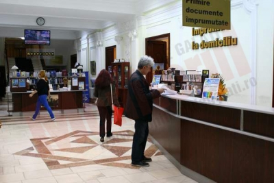 „Chipul poetului nemuritor” – expoziţia iconografică a lunii ianuarie la Bibliotecă