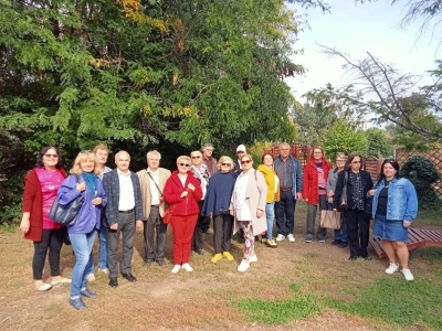 „Buni-COOL, la bibliotecă!”, un proiect de suflet pentru seniorii gălăţeni