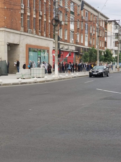 VIDEO: Buluc la plata impozitelor. Primăria face apel la responsabilitate