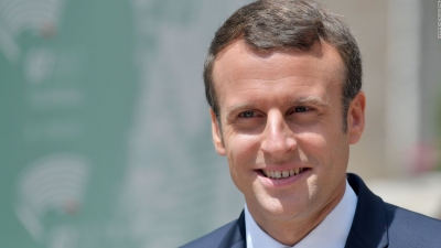 Preşedintele francez Macron a cheltuit 26.000 de euro pentru machiaj de la învestirea sa