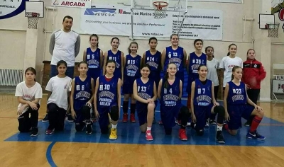 Fetele Under 13 de la Phoenix LPS au depăşit „complexul” bucureştean