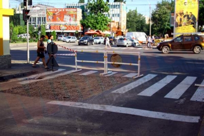 Circulaţia pe strada Traian, închisă două zile