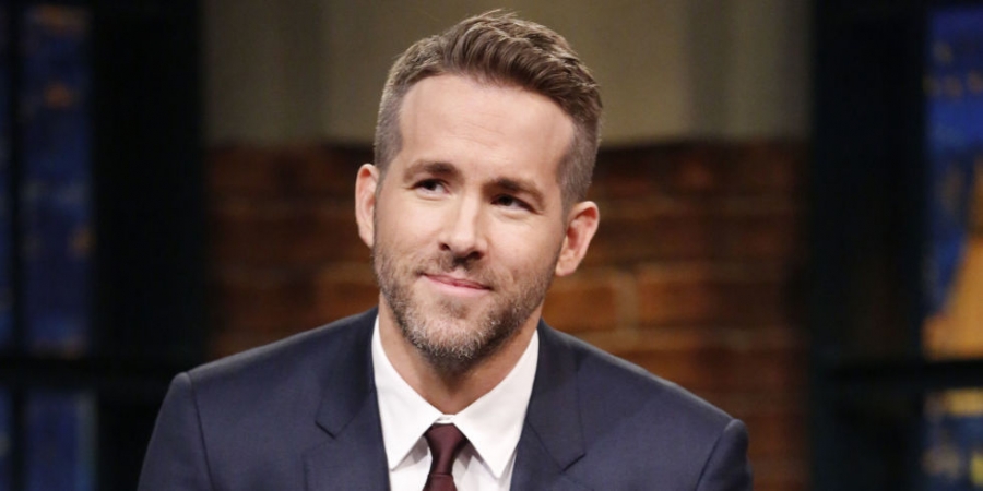 Ryan Reynolds ar urma să producă o versiune a filmului “Home alone”