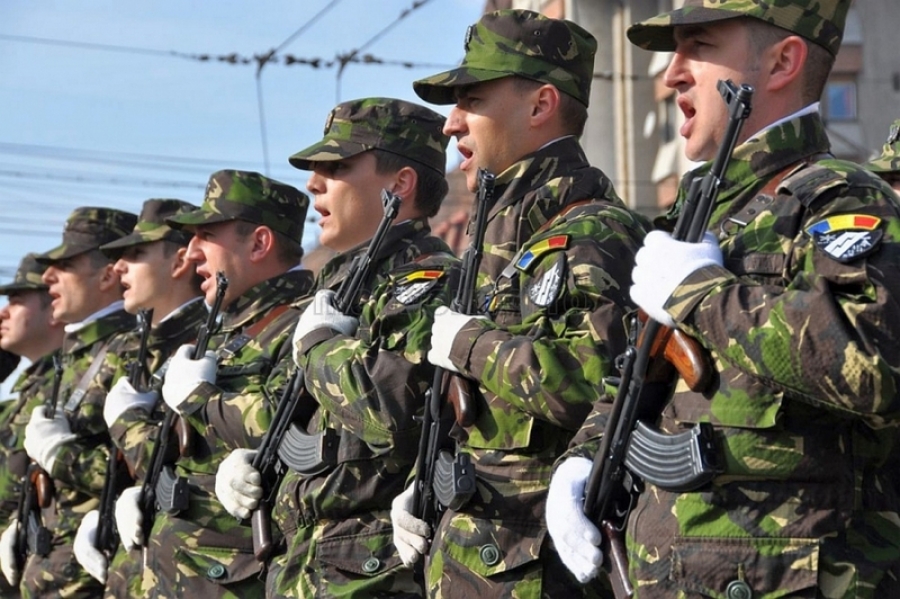 Instituţiile militare de învăţământ îşi aşteaptă bobocii. Peste 2.500 de locuri disponibile
