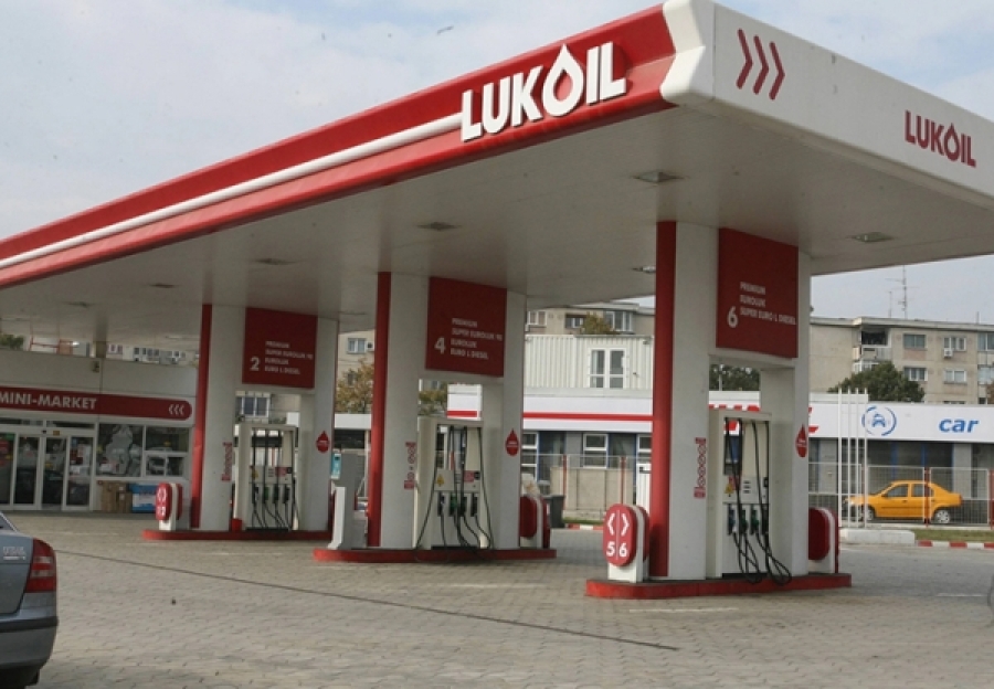 ANPC a declanşat controale la Lukoil, Gazprom şi magazine cu produse ruseşti din România