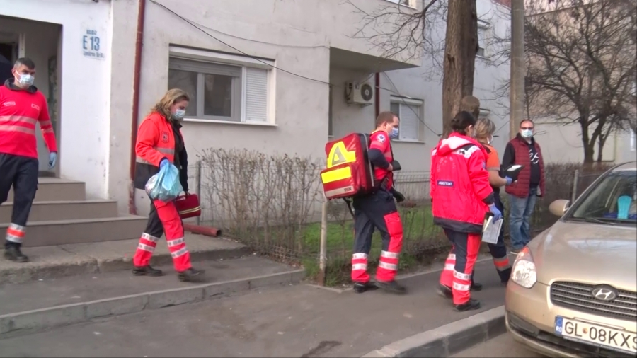 S-a înjunghiat în inimă pentru că soţia nu l-a primit în casă