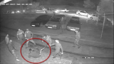 Taximetriştii bătăuşi de la Plaja Brateş, trimişi în judecată