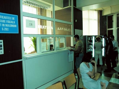 Porţi deschise la finanţele galăţene