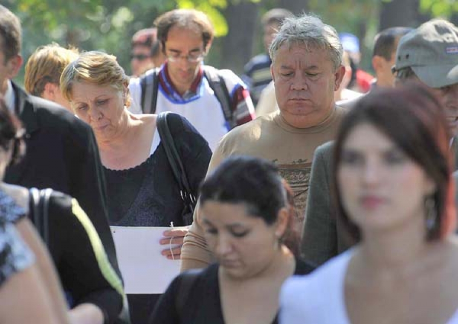 Ori muncim mai mult, ori economisim, altfel nu avem cu ce trăi la bătrâneţe