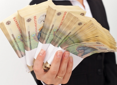 Finanţele vor să împrumute 3,26 miliarde lei în prima lună a anului