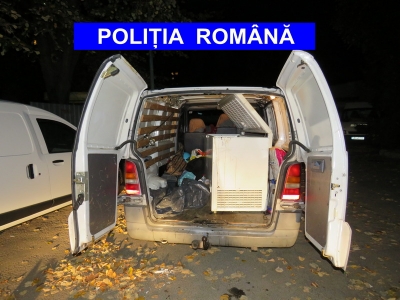 Sturioni pescuiţi ilegal, descoperiţi de poliţiştii gălăţeni