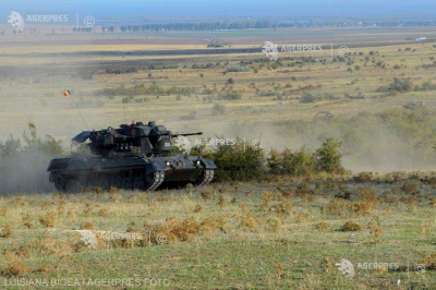 Tulcea: Exerciții militare cu muniție de RĂZBOI