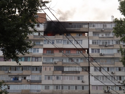 Incendiu la etajul 10