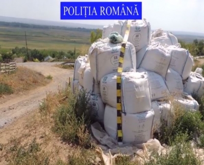 VIDEO: La un pas de o explozie generată de azotatul de amoniu, în localitatea Vlădeşti