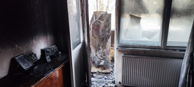 Incendiu într-un apartament, pe str. Oltului