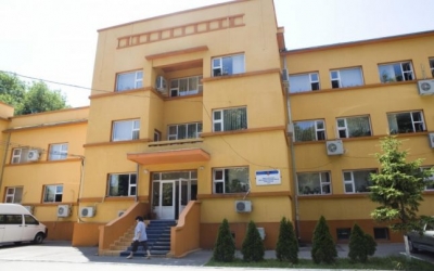 Procesul inspectorului de la Protecţia Copilului acuzat de luare de mită, rejudecat pentru a doua oară