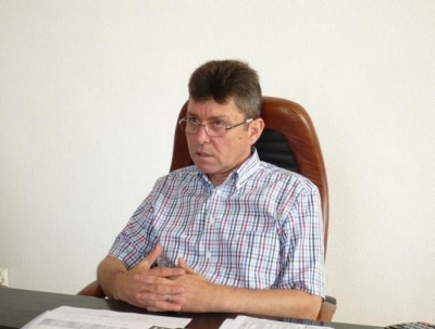 Directorul APDM Galaţi, Luigi Ciubrei, şi la muncă, şi în arest la domiciliu