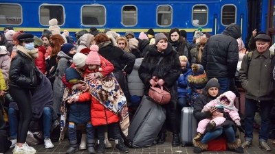 Guvernul a modificat sprijinul pentru refugiaţii din Ucraina. Va fi acordată o sumă fixă pentru maxim 4 luni consecutive