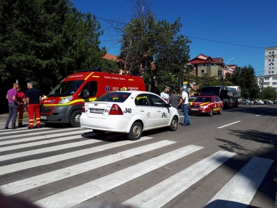 Accidentată pe trecerea de pietoni din faţa Centrului Regional de Transfuzii Galaţi