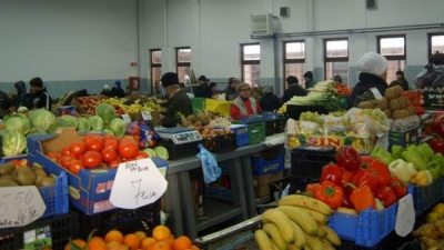 Preţul legumelor creşte cu 50% şi 2.000 angajaţi intră în şomaj, după scumpirea gigacaloriei