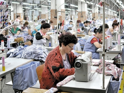 Angajări masive în sectorul confecţiilor textile din Galaţi