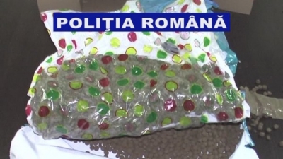 Captură de droguri: 2,5 kg de cannabis confiscate