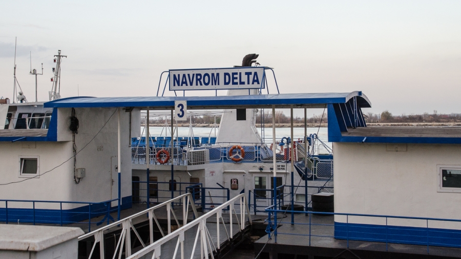 Navrom Tulcea a suspendat cursele de pasageri şi de mărfuri către Delta Dunării