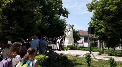 Pelerinaj la ansamblul statuar reîntregit