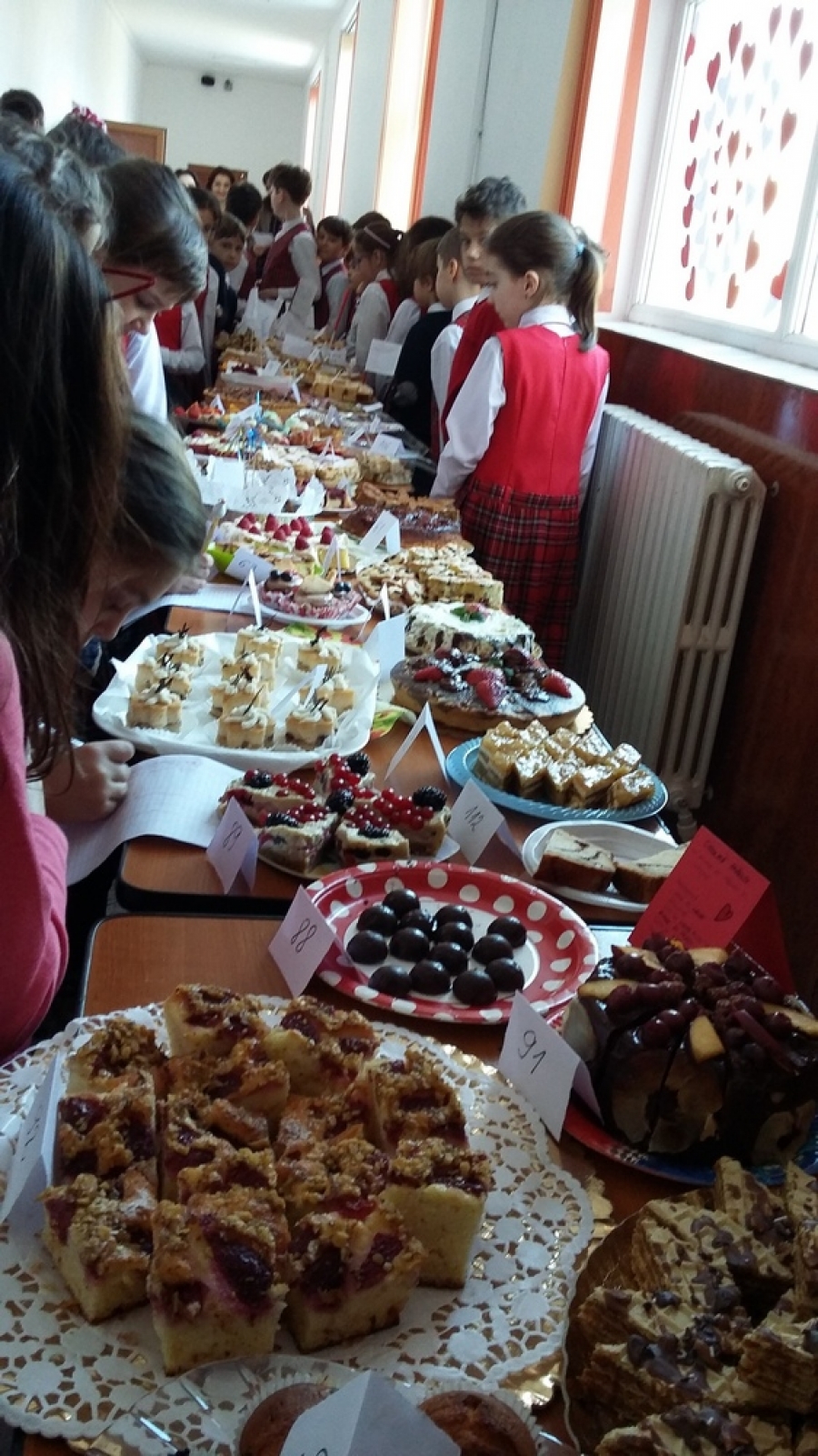 Proiectul „Mănânc responsabil”: Școala nr. 29, școala prăjiturilor Eco