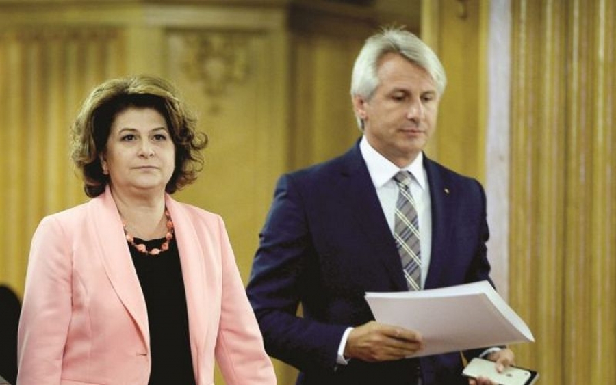 Interimatul miniştrilor Plumb şi Teodorovici s-a terminat
