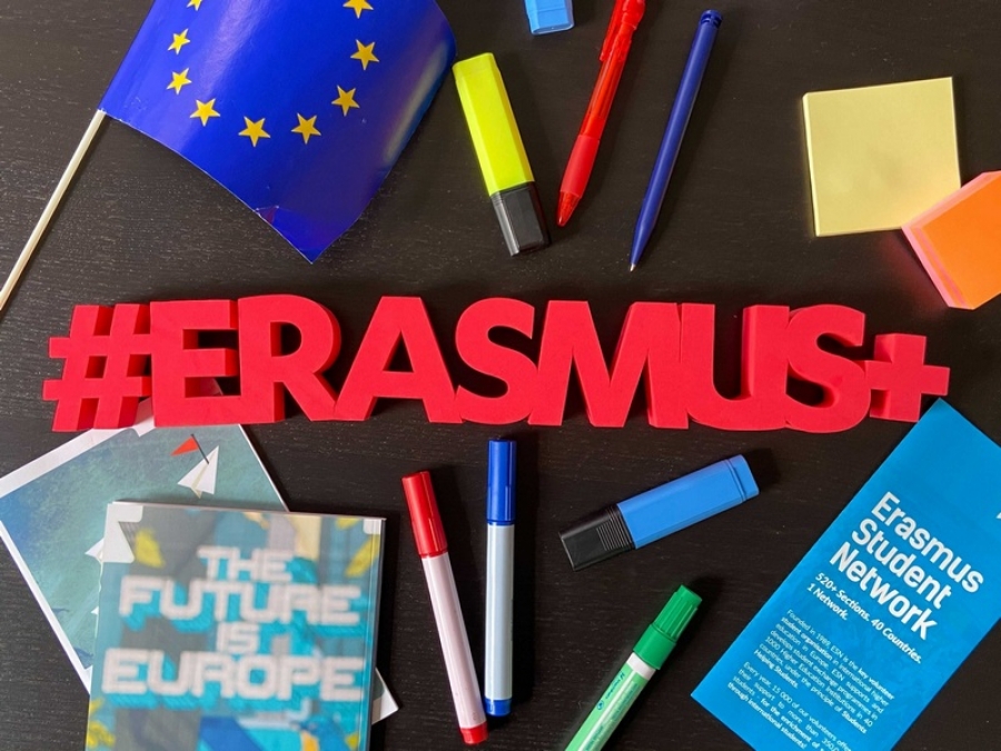 Parlamentul European au adoptat noul program Erasmus+, mai inclusiv şi mai accesibil